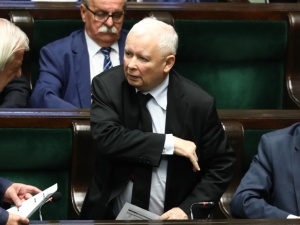 Dlaczego Tusk zmienił nagle zdanie ws. reparacji? Jarosław Kaczyński twierdzi, że dlatego [WIDEO]
