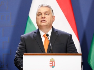 „Na dzisiaj Węgry są bliżej otrzymania pieniędzy z KPO niż Polska”