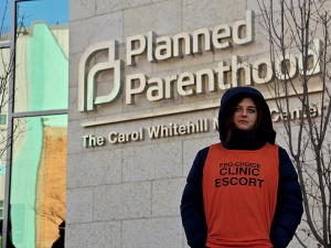 Planned Parenthood w USA szuka nowych źródeł dochodu? Teraz będą sprzedawać hormony do „zmiany płci” dzieciom