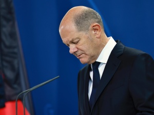 „Sueddeutsche Zeitung”: Putin przegra wojnę, Scholz musi dostarczyć czołgi