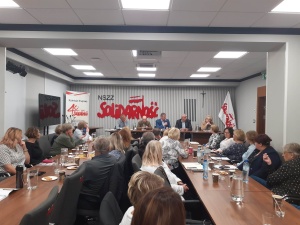 Razem jesteśmy potężną siłą. Pracownicy DPS-ów walczą o lepsze warunki pracy 