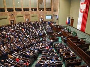 Sejm podjął uchwałę w sprawie reparacji. Ci posłowie zagłosowali przeciwko