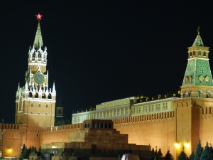 Szefowie służb sprzeciwili się Putinowi? Tajemniczy bloger o „kulisach narady na Kremlu”