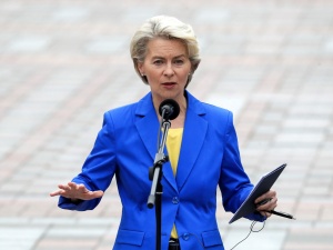 Ursula von der Leyen: „Jeśli Ukraina prosi o czołgi, to trzeba jej je dać”. Co na to Scholz?