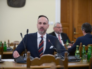 Kowalski nie wytrzymał: Zwykły tchórz i produkt marketingowy TVN-u