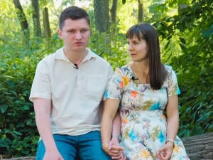 Każde życie jest cudem. Rodzice dali mu szansę. Dziś niewidzący od urodzenia Daniel jest wspaniałym mężem i ojcem