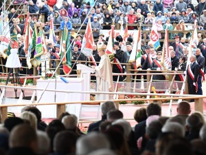 40. Pielgrzymka Ludzi Pracy. Bp Wiesław Śmigiel: Wobec potęgi Chrystusowej miłości zło jest bezradne