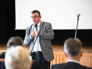 Nikt nie jest samotną wyspą. W Warszawie rozmawiano o Katolickiej Nauce Społecznej