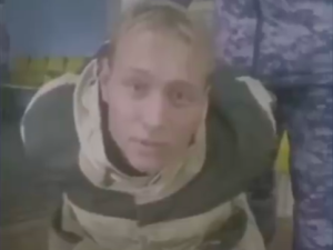 „Dobra robota dzieciaku”. Rosjanin, który strzelił do komisarza wojskowego, zostanie bohaterem Rosjan?