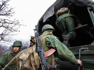 Nie żyje trzech nowo zmobilizowanych Rosjan z tego samego garnizonu. Wprowadzono „suche prawo”