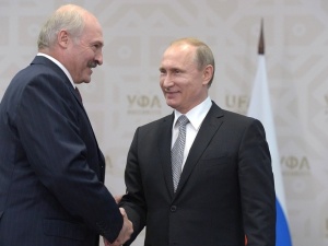 Miarka się przebrała? „Putin grozi Łukaszence śmiercią lub pozbawieniem go władzy”