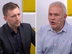 Schreiber zapytany przez Mazurka o żonę. Minister nie wytrzymał
