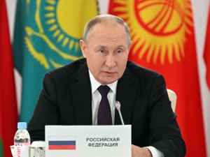 „To niepoprawne, wręcz perwersyjne”. Putin ostro zrugał Macrona