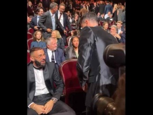 Tak zachował się Lewandowski, gdy spotkał Benzemę. Tego nie pokazano w telewizji [WIDEO]