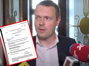 Wspólnik Falenty „sypie” syna Tuska? „600 tys. euro w reklamówce z Biedronki”