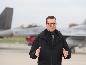 Premier Morawiecki: Chcemy, żeby jak największa część naszej broni była produkowana w Polsce