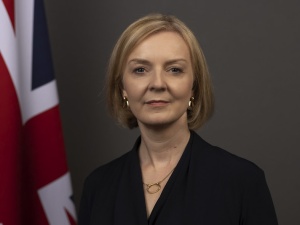 Wyciekły rozmowy o broni i Ukrainie. Nieoficjalnie: Rosjanie zhakowali telefon Liz Truss