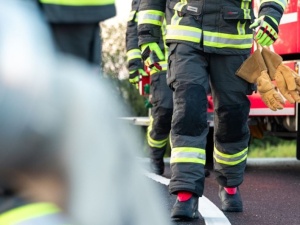 Dramat w Kujawsko-Pomorskiem. Nie żyje jedna osoba, inna wyskoczyła z okna  