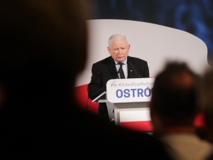 Kaczyński: Sądy są ostatnią „barykadą” państwa. Wymagają głębokiej reformy, ale...