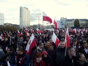 „Wiemy, jakich metod może chwytać się Putin”. Rosyjskie prowokacje na Marszu Niepodległości?
