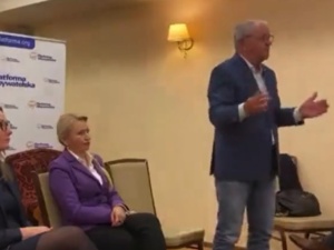 „Propaganda jako program”. Poseł Platformy nie wiedział, że jest nagrywany? [WIDEO]