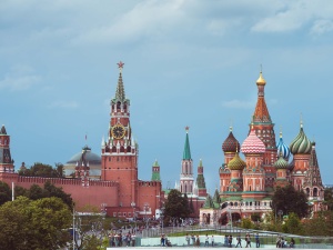 Moskwa: Powstaną prywatne firmy wojskowe pod patronatem Cerkwi?