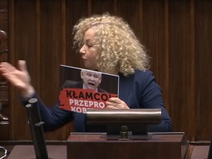 Przez pana rodzi się mniej dzieci! Histeria posłanki Lewicy na mównicy sejmowej. Tak zareagował prezes PiS [WIDEO]