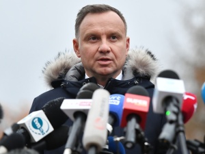 Prezydent Andrzej Duda przyjechał do Przewodowa. Nieoficjalnie: Ma spotkać się z rodziną jednej z ofiar 