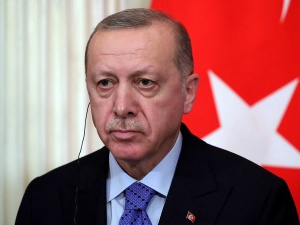 Erdogan grozi: Użyjemy czołgów i wojsk lądowych tak szybko, jak to możliwe