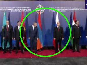 To nagranie mówi wszystko. Przywódcy krajów obszaru postradzieckiego odsuwają się od Putina [WIDEO]
