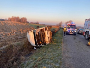 Tarnów. Wypadek busa przewożącego niepełnosprawne dzieci 