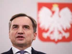 „Jest szantaż, nie ma pieniędzy”. Ziobro zabrał głos ws. KPO