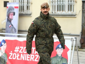 33-dniowe szkolenia wojskowe dla cywili? Skierowania będą „korygowane”
