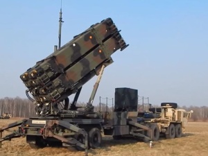 CNN: Stany Zjednoczone finalizują wysłanie systemów Patriot na Ukrainę
