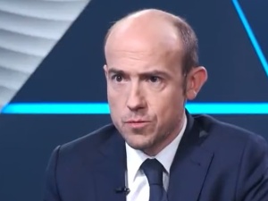 Sejm: Chory na COVID-19 Rosati przyjechał głosować. Budka tłumacząc go, zrzucił winę na… wyborców [WIDEO]