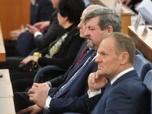 Morawiecki o kompromisie, Tusk o „trzęsącym się głosie Morawieckiego”