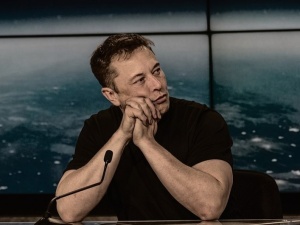 Musk utracił pozycję lidera. Oto nowy najbogatszy człowiek świata
