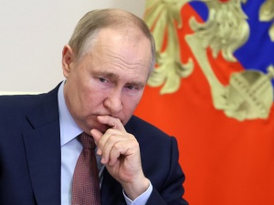 Belgijskie media: Gazowa broń eksplodowała mu w twarz. Putin ma problem