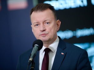 Szef MON: Chcemy przeszkolić jak najwięcej osób w zakresie podstawowych umiejętności 