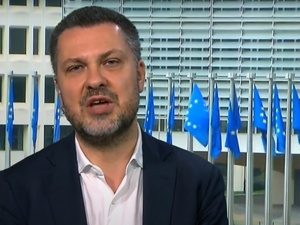 Piotr Duda: Do czasu całkowitego wyjaśnienia sprawy Luca Visentini nie powinien pełnić funkcji Sekretarza Generalnego
