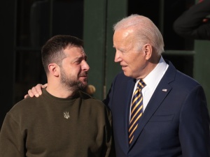 „Wizyta Zełenskiego w Waszyngtonie to pokazanie przywództwa Ameryki”