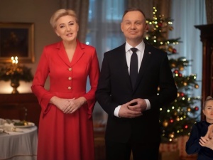 [WIDEO] Mijający rok znów nie należał do łatwych. Życzenia od pary prezydenckiej [WIDEO]