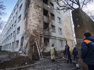 Ukraina: Krwawy ostrzał centrum Chersonia. Osiem osób nie żyje, 58 odniosło rany