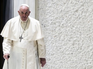 Papież Franciszek udzielił Benedyktowi ostatniego namaszczenia? Nieoficjalne informacje