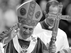 Ukochany papież, wielki myśliciel, prorok. W sieci zaroiło się od wpisów po śmierci Benedykta XVI