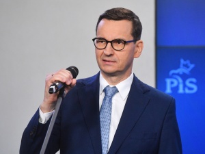 „10 lat temu koalicja PO-PSL wystawiła wyrok”. Premier Morawiecki zwrócił się do emerytów