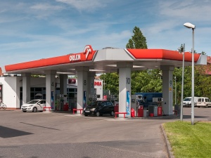 Zarzuty wobec Orlenu. Główny ekonomista koncernu tłumaczy