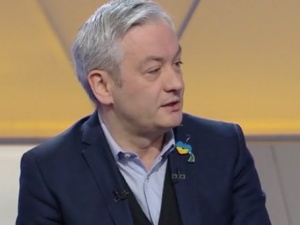 Skandaliczne słowa Biedronia! Obarcza współwiną szefa MON za eksplozję w Przewodowie