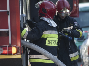 Poznań: Nieznane substancje chemiczne w piwnicy. Ewakuacja mieszkańców bloku