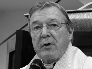 Nie żyje niesprawiedliwie oskarżany o pedofilię kardynał George Pell